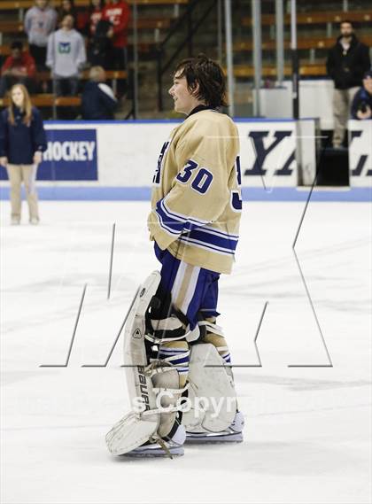 Thumbnail 2 in Newtown vs. E.O. Smith/Tolland (CIAC Division III Final) photogallery.