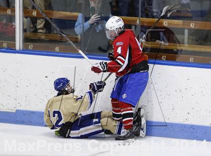 Thumbnail 2 in Newtown vs. E.O. Smith/Tolland (CIAC Division III Final) photogallery.