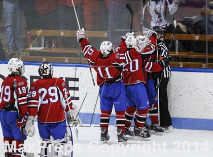 Thumbnail 1 in Newtown vs. E.O. Smith/Tolland (CIAC Division III Final) photogallery.