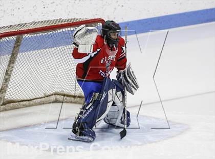 Thumbnail 1 in Newtown vs. E.O. Smith/Tolland (CIAC Division III Final) photogallery.