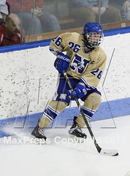 Thumbnail 2 in Newtown vs. E.O. Smith/Tolland (CIAC Division III Final) photogallery.