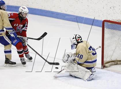 Thumbnail 3 in Newtown vs. E.O. Smith/Tolland (CIAC Division III Final) photogallery.