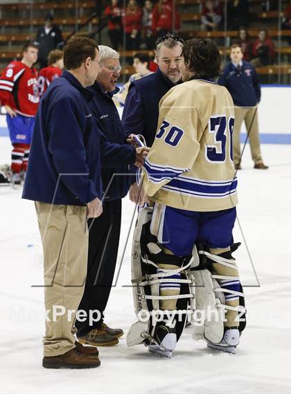 Thumbnail 2 in Newtown vs. E.O. Smith/Tolland (CIAC Division III Final) photogallery.