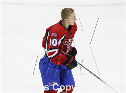Thumbnail 3 in Newtown vs. E.O. Smith/Tolland (CIAC Division III Final) photogallery.