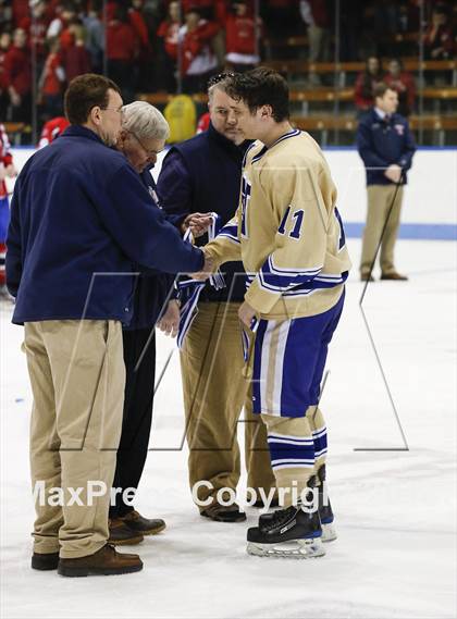 Thumbnail 1 in Newtown vs. E.O. Smith/Tolland (CIAC Division III Final) photogallery.