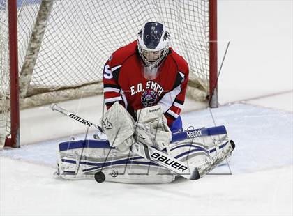 Thumbnail 3 in Newtown vs. E.O. Smith/Tolland (CIAC Division III Final) photogallery.