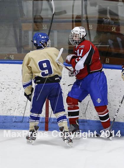 Thumbnail 1 in Newtown vs. E.O. Smith/Tolland (CIAC Division III Final) photogallery.