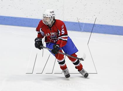 Thumbnail 3 in Newtown vs. E.O. Smith/Tolland (CIAC Division III Final) photogallery.