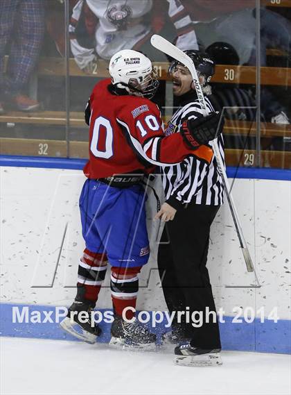 Thumbnail 3 in Newtown vs. E.O. Smith/Tolland (CIAC Division III Final) photogallery.