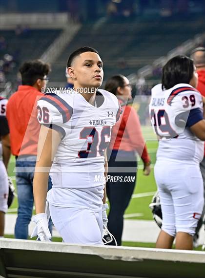 Thumbnail 3 in College Station vs. Ryan (UIL 5A Regional Finals) photogallery.