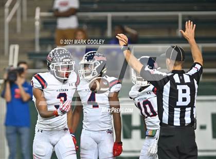 Thumbnail 2 in College Station vs. Ryan (UIL 5A Regional Finals) photogallery.