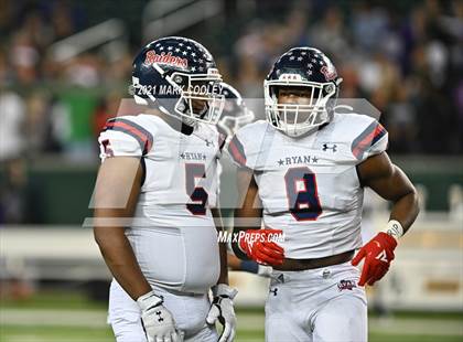 Thumbnail 1 in College Station vs. Ryan (UIL 5A Regional Finals) photogallery.