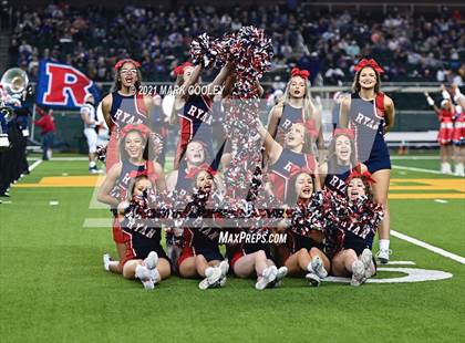 Thumbnail 2 in College Station vs. Ryan (UIL 5A Regional Finals) photogallery.