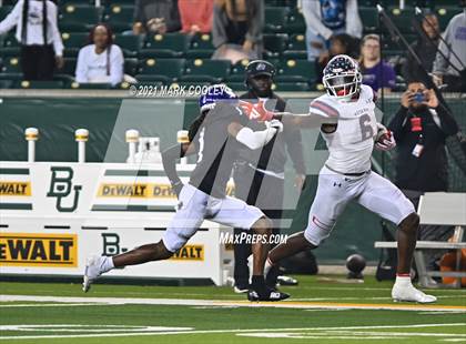 Thumbnail 3 in College Station vs. Ryan (UIL 5A Regional Finals) photogallery.