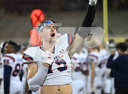 Thumbnail 1 in College Station vs. Ryan (UIL 5A Regional Finals) photogallery.