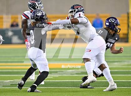 Thumbnail 2 in College Station vs. Ryan (UIL 5A Regional Finals) photogallery.