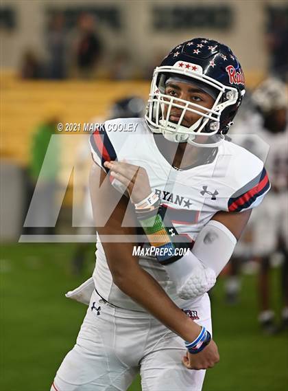 Thumbnail 1 in College Station vs. Ryan (UIL 5A Regional Finals) photogallery.