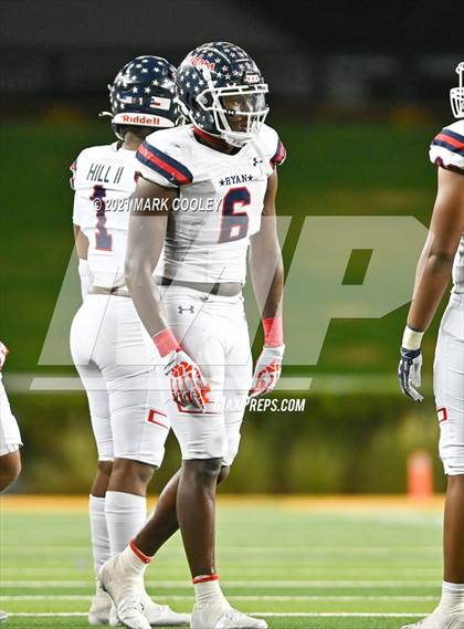 Thumbnail 1 in College Station vs. Ryan (UIL 5A Regional Finals) photogallery.