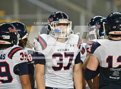 Thumbnail 1 in College Station vs. Ryan (UIL 5A Regional Finals) photogallery.