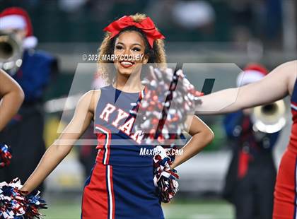 Thumbnail 3 in College Station vs. Ryan (UIL 5A Regional Finals) photogallery.