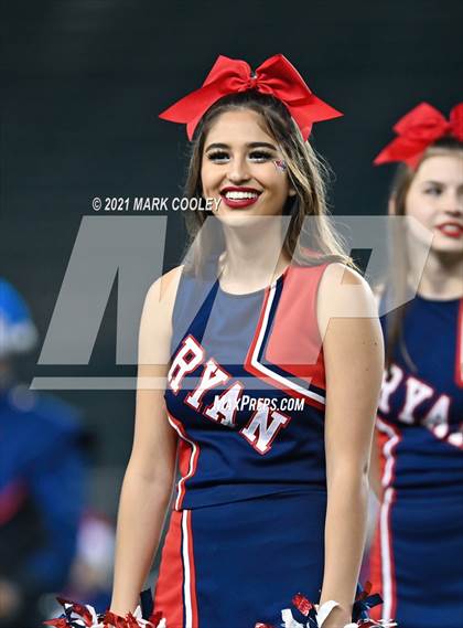 Thumbnail 3 in College Station vs. Ryan (UIL 5A Regional Finals) photogallery.