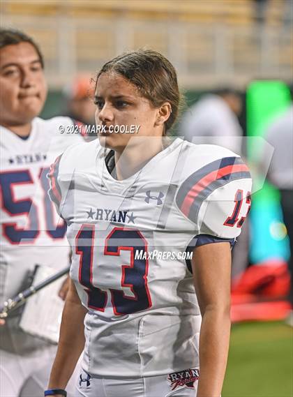 Thumbnail 3 in College Station vs. Ryan (UIL 5A Regional Finals) photogallery.