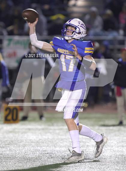 Thumbnail 1 in Poway @ Grossmont photogallery.