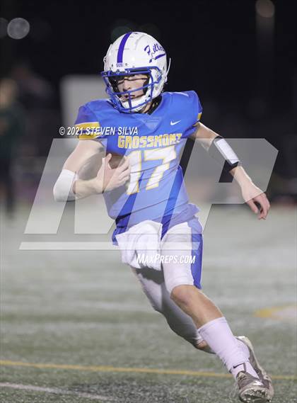 Thumbnail 1 in Poway @ Grossmont photogallery.