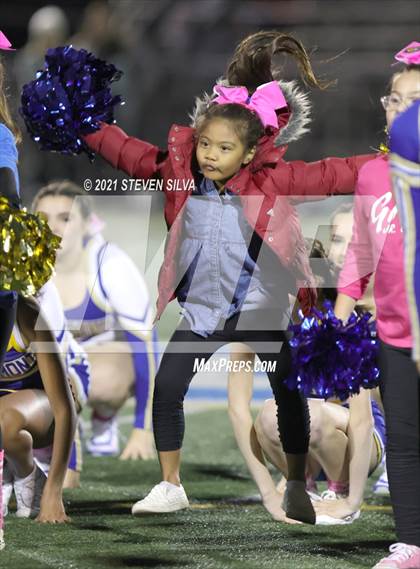 Thumbnail 1 in Poway @ Grossmont photogallery.
