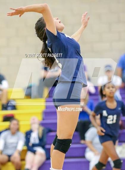 Thumbnail 2 in Aquinas @ Linfield Christian photogallery.