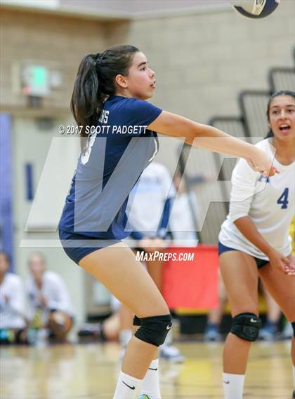 Thumbnail 1 in Aquinas @ Linfield Christian photogallery.