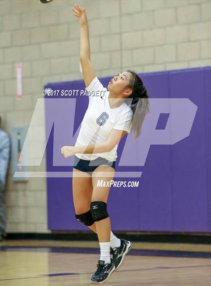 Thumbnail 1 in Aquinas @ Linfield Christian photogallery.