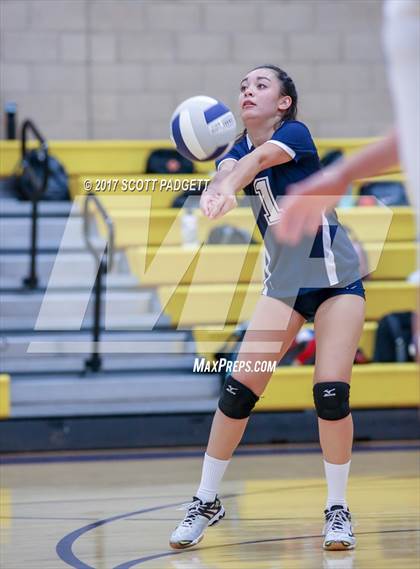 Thumbnail 3 in Aquinas @ Linfield Christian photogallery.