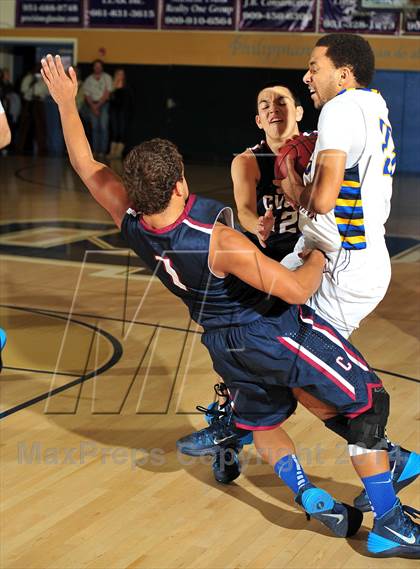 Thumbnail 2 in Riverside Christian vs. Capistrano Valley Christian photogallery.
