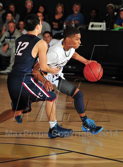 Thumbnail 3 in Riverside Christian vs. Capistrano Valley Christian photogallery.