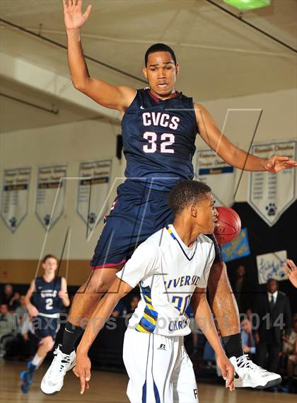 Thumbnail 1 in Riverside Christian vs. Capistrano Valley Christian photogallery.