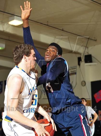 Thumbnail 1 in Riverside Christian vs. Capistrano Valley Christian photogallery.
