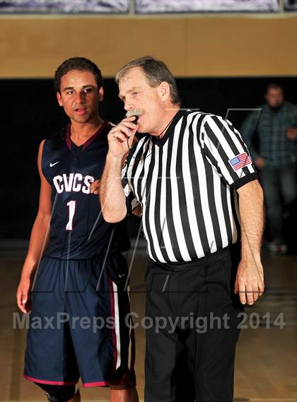 Thumbnail 3 in Riverside Christian vs. Capistrano Valley Christian photogallery.