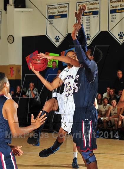 Thumbnail 3 in Riverside Christian vs. Capistrano Valley Christian photogallery.