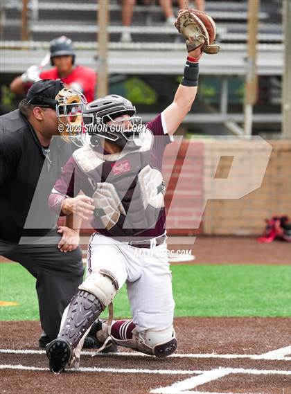 Thumbnail 1 in Atascocita vs. Pearland (UIL Baseball 6A Region 3 Area) photogallery.