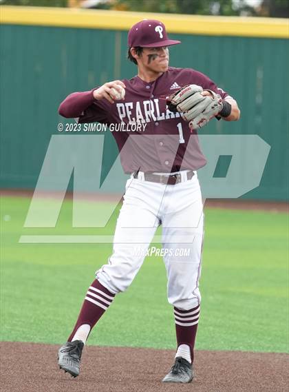 Thumbnail 3 in Atascocita vs. Pearland (UIL Baseball 6A Region 3 Area) photogallery.