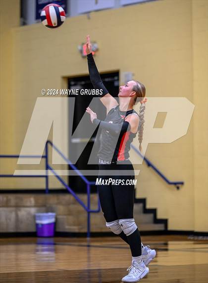 Thumbnail 2 in Hughes Springs @ Tatum (UIL 3A Area Playoff) photogallery.
