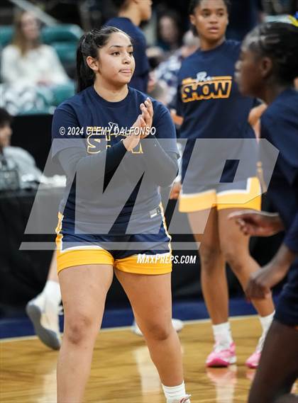 Thumbnail 1 in Northfield vs Roosevelt (CHSAA 5A Championship) photogallery.