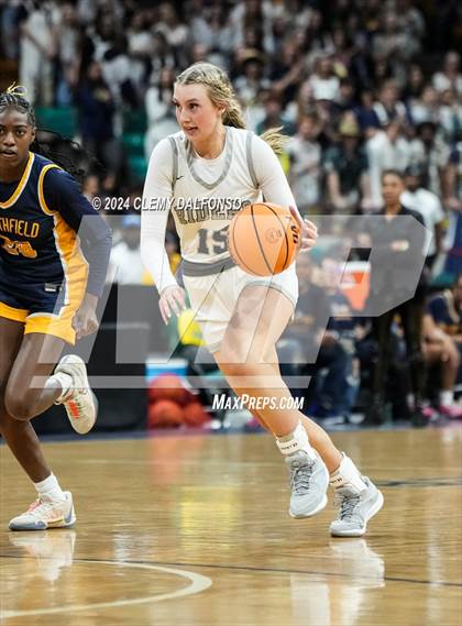 Thumbnail 3 in Northfield vs Roosevelt (CHSAA 5A Championship) photogallery.