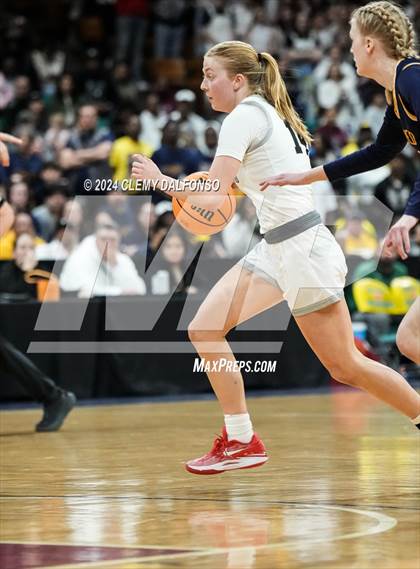 Thumbnail 3 in Northfield vs Roosevelt (CHSAA 5A Championship) photogallery.