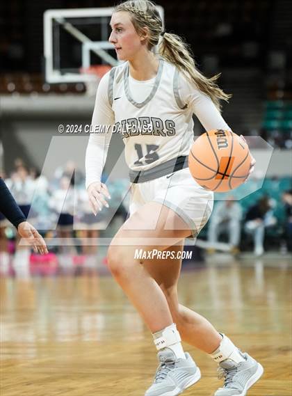Thumbnail 1 in Northfield vs Roosevelt (CHSAA 5A Championship) photogallery.