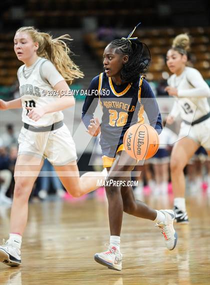 Thumbnail 3 in Northfield vs Roosevelt (CHSAA 5A Championship) photogallery.