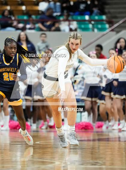 Thumbnail 2 in Northfield vs Roosevelt (CHSAA 5A Championship) photogallery.