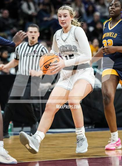 Thumbnail 3 in Northfield vs Roosevelt (CHSAA 5A Championship) photogallery.