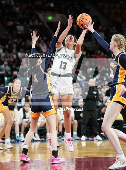 Thumbnail 1 in Northfield vs Roosevelt (CHSAA 5A Championship) photogallery.